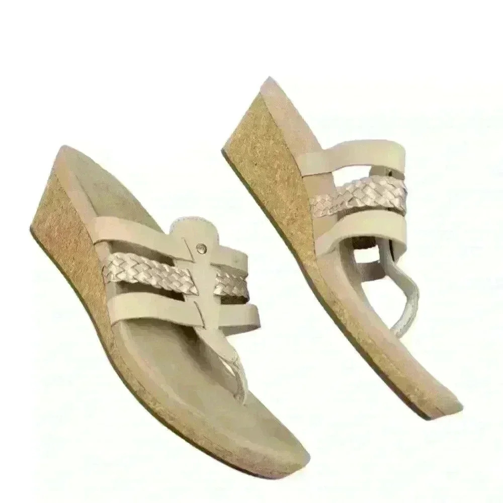UGG Maddie Wedge Black Sandals 8.5 - Picture 3 of 14